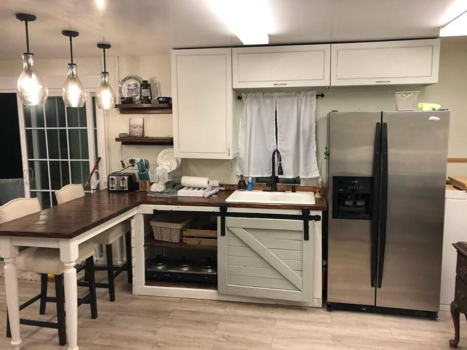 Beautiful Farmhouse In Fernandina Beach Extérieur photo