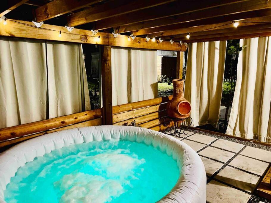 Beautiful Farmhouse In Fernandina Beach Extérieur photo