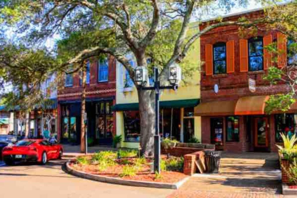 Beautiful Farmhouse In Fernandina Beach Extérieur photo