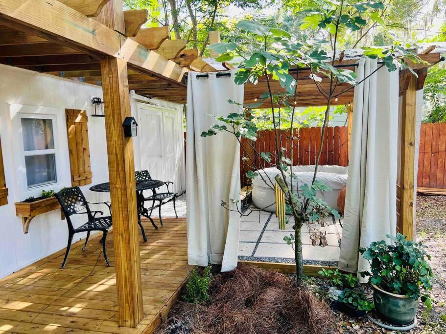 Beautiful Farmhouse In Fernandina Beach Extérieur photo